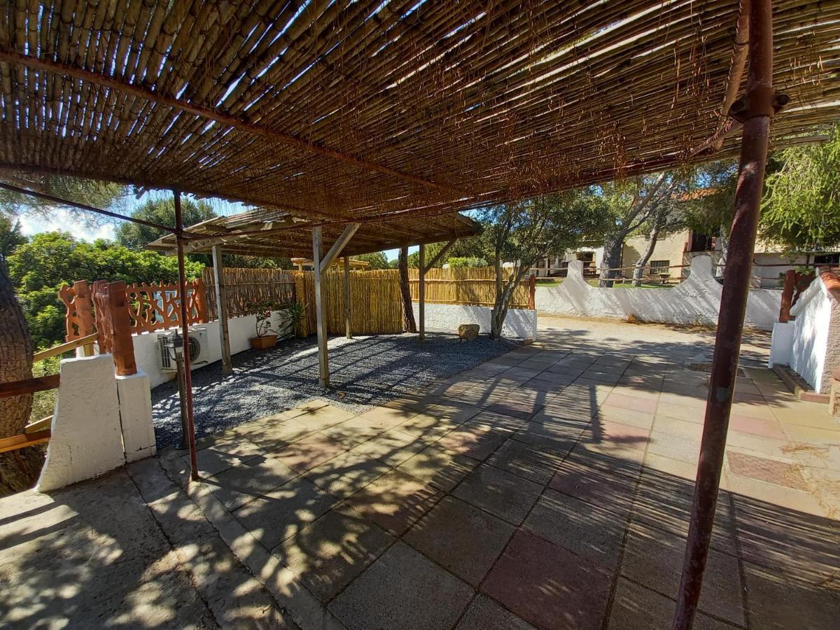 Apartments Casa Vacanze Porto Pino Ngoại thất bức ảnh