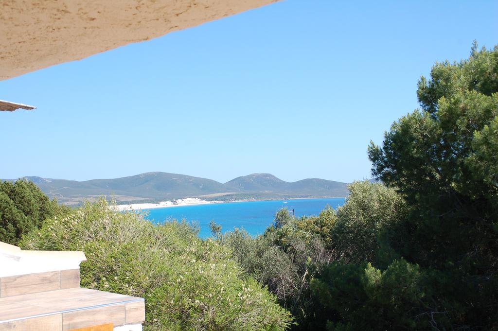 Apartments Casa Vacanze Porto Pino Ngoại thất bức ảnh